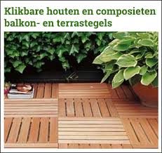 Zo Plaats Je Stenen Houten Of Composiet Tegels Op Een Dakterras Of Balkon Tuincentrum Osdorp