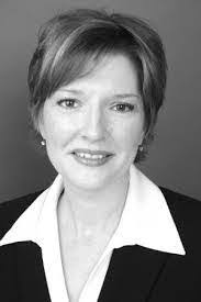 Lora Dodd's Instagram, Twitter & Facebook