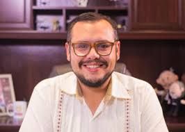 Trabaja Erik Moreno en la consolidación de la 4T en Baja California