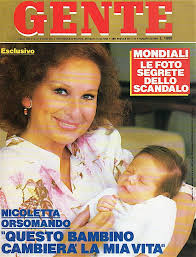 Nicoletta orsomando nasce a casupolla l'8 gennaio 1929, allora provincia di napoli, quindi si trasferisce a mazzarino, poi a lavello, a littoria (oggi latina) infine a roma. Nicoletta Orsomando Oggi Annunciatrice Rai