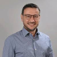 90+ profils pour “Éric”