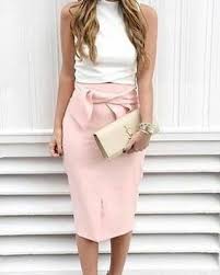 Braut vor der hochzeit im russischen dorf. 10 Amazing Wedding Guest Outfits Casual Wedding Outfit Guest Casual Wedding Outfit Wedding Outfits For Women