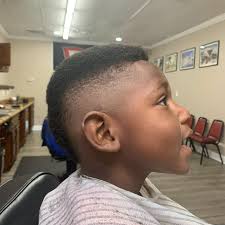 Shane knocked this one out 🥊Thanks for stopping in  Landry💈⚔️#bowlinggreenbarbers #andisclippers #vettecitybarbers  #wedonotdoperms #mulletboyz