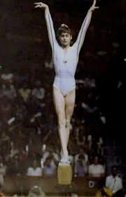 Nadia comaneci prise par un professionel retirage sur le papier 13x 18 ou 20x30 cm. 81 Nadia Comaneci Ideen In 2021 Turnen Gymnastik Gymnastik Trikots