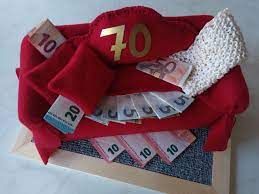 Du suchst nach einem geldgeschenk für eine. Money Gift For A New Sofa Face Tissue Box Covered With Fleece Geldgeschenk Zum Geburtstag Fur Ein Neues Sofa Mit Fleece Bezogene Mit Bildern Geldgeschenke Geburtstag