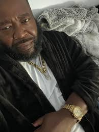 Best place for a haircut in Lewisville?