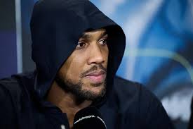 Roy Jones Wants Joshua To Get More Experience With James Before Facing  Wilder