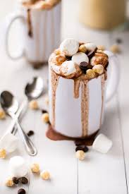 Feeling Chilly This Winter Grab A Cup Of Hot Coco And Sit By The Fire Better Recette Chocolat Chaud Recette Chocolat Chocolat
