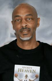 Anthony Mercer's Instagram, Twitter & Facebook