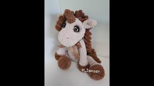 Das passt auch prima als geschenkidee zu vielen anlässen. Einhorn Nach Anleitung Von Julia Imgrunt Teil 1 Youtube