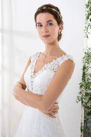 Check spelling or type a new query. Brautkleid Veronica Avorio Vestito In Berlin