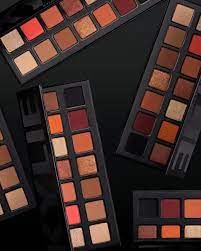 Hourglass vanish™ seamless finish concealer brush $58.00. Kylie Jenner On Twitter The Summer 18 Palette Back In Stock Now In Beautiful All Black Packaging On Https T Co Bdaiohhxcv Love This Palette Https T Co Diypbsja1s Https T Co Tpkhj9gz79