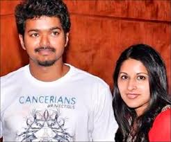 Vijay Marriage When The Tamil Superstar Fell For His Fan Actor vijay family photos with wife sangeetha, son sanjay, daughter divya saasha pics. vijay marriage when the tamil