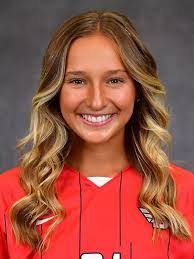 Natalie Hegg's Instagram, Twitter & Facebook