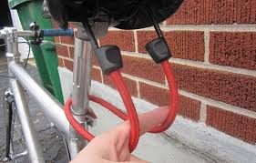 Fugen Sie Einige Bungies Und Verzierungen Hinzu Bungies Einige Fugen Hinzu Verzierungen Biketours Fiets Fiets Accessoires Fietsen
