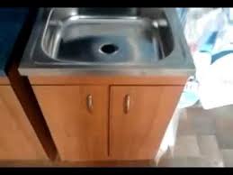 Kotak kitar semula untuk mengatur freezer anda. Kabinet Sinki Diy