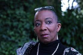 Shirley May's Instagram, Twitter & Facebook