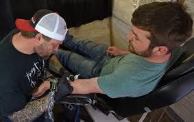 Lucky gal tattoo and piercing features custom artists, and piercing specialists. Blaze Pizza Restaurant In Des Moines Offers Free Pizza For Logo Tattoo