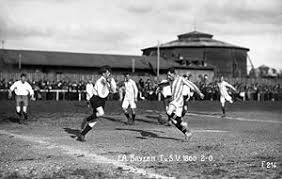 Juni 1158 mit der erstmaligen erwähnung von „munichen, einem durch heinrich den löwen angelegten markt, im augsburger schied. Fc Bayern Munchen Historisches Lexikon Bayerns