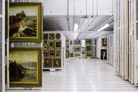 Our list of the largest self storage companies will help you know where to look first when you're on perks public storage isn't just on our list of the largest storage companies because it has a global. Chicago Climate Controlled Storage Pickens Kane