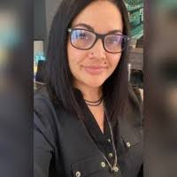 Leanne Levine's Instagram, Twitter & Facebook