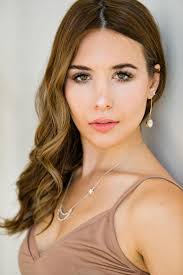 Michelle Nagy's Instagram, Twitter & Facebook