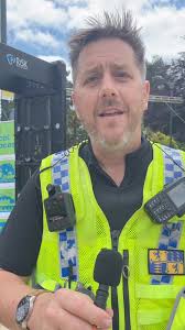 Inspector Adrian Thompson, Neighbourhood Inspector for Bournemouth South  has been in Bournemouth Town Centre today as part of #BournemouthTownTeam  day of action, supporting the #SaferBCP partnership ...