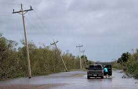 Find the perfect powerlines city stock photos and editorial news pictures from getty images. Why Doesn T The U S Bury Its Power Lines