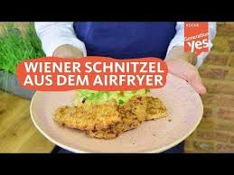 Wiener Schnitzel Mit Kartoffelsalat Aus Dem Philips Airfryer Youtube Wiener Schnitzel Schnitzel Kartoffelsalat