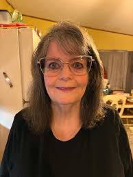 Can two pictures be combined into one?