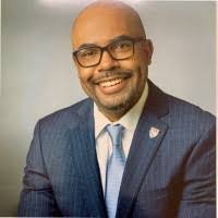 Ben Mosley's Instagram, Twitter & Facebook