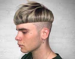 Mushroom haircut 90s devon sawa hairstyles ideas. 12 Modern Mushroom Haircuts For Men 2021 Trends