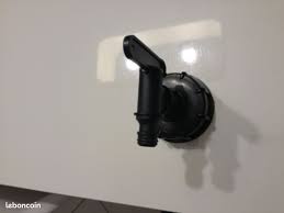 Durant les mois d'utilisation de votre cuve de récupération d'eau de pluie ibc, un entretien régulier vous permettra de conserver votre installation vérifiez et nettoyer régulièrement les filtres de la cuve 1000l. Recuperateur Eau D Occasion Annonces Jardinage Leboncoin