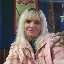 Melinda Creel's Instagram, Twitter & Facebook