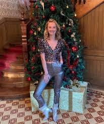 Maxime meiland kennen we natuurlijk allemaal door haar markante vader waarmee ze in het befaamde kasteel in frankrijk woont. 55 5k Vind Ik Leuks 19 1k Opmerkingen Maxime Meiland Maximemeiland Op Instagram Win Actie Gesloten De Winnaars Heb Ik Gefeliciteerd Instagram Winnaar