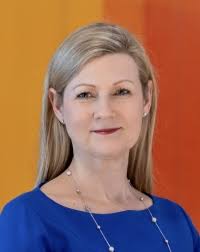 Lona Mathis's Instagram, Twitter & Facebook