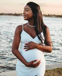 Wondering what to write on a baby shower card? What To Wear To A Baby Shower As A Guest