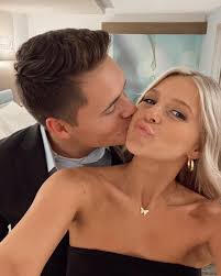 Miranda Peterson (@mirandapeterson) • Instagram photos and videos