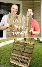 Place a level on top of the panel to use as a. 15 Easy And Decorative Diy Fencing And Edging Ideas For Your Garden Diy Crafts