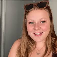 Jessica Harden's Instagram, Twitter & Facebook