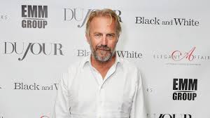 Kevin costner news, related photos and videos, and reviews of kevin costner performances. Kevin Costner In Talks For David E Kelley Amazon Show Variety
