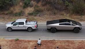 The truck starts at under $40,000 but can cost up to $90,000 for a bigger battery or a fancier trim. Ford S All Electric F 150 On Track For 2022 Debut The Detroit Bureau