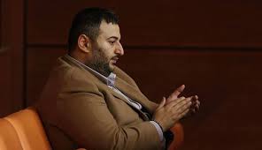 Akp'nin iktidara geldiği 2002'den beri gemicilikte işleri hızla büyüyen ulaştırma bakanı binali yıldırım'ın oğlu erkan yıldırım singapur'un en büyük casinosunda görüntülendi. Erkam Yildirim Kimdir Kac Yasinda Binali Yildirim In Oglu Erkam Yildirim Dan Suc Duyurusu Takvim