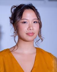 Hayley Diaz's Instagram, Twitter & Facebook