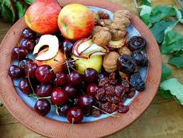 We hosted this medieval dinner party to celebrate my son's baptism with an armor of god theme. How To Throw A Medieval Style Dinner Party Medieval Recipes Renaissance Food Food