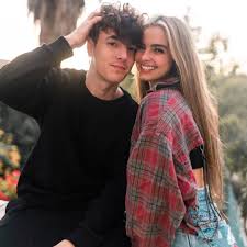 Addison rae 1080x1080 xbox / addison rae age, bio, wiki, height, boyfriend, net worth. Yes Addison Rae And Bryce Hall Finally Confirm They Re Dating The Whitepost