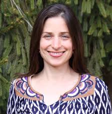 Alison Bates's Instagram, Twitter & Facebook