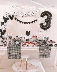 Modern black and white free printable 3d christmas tree templates add the perfect graphic touch to black and white stripes to be exact. 200 Black White Parties Ideas In 2021 Black White Parties White Party Black And White Theme