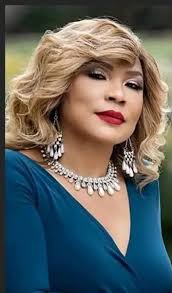 Wishing Evelyn Jackson, the mother of Grammy Award winner Toni Braxton, a  happy 77th birthday today. Jackson was born