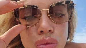 Cómo fue el reencuentro de Emilia Attias con Gina, su hija con Turco Naim,  en Ecuador